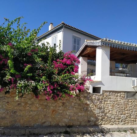 Liknon Guesthouse Villa Galaxídhion Dış mekan fotoğraf
