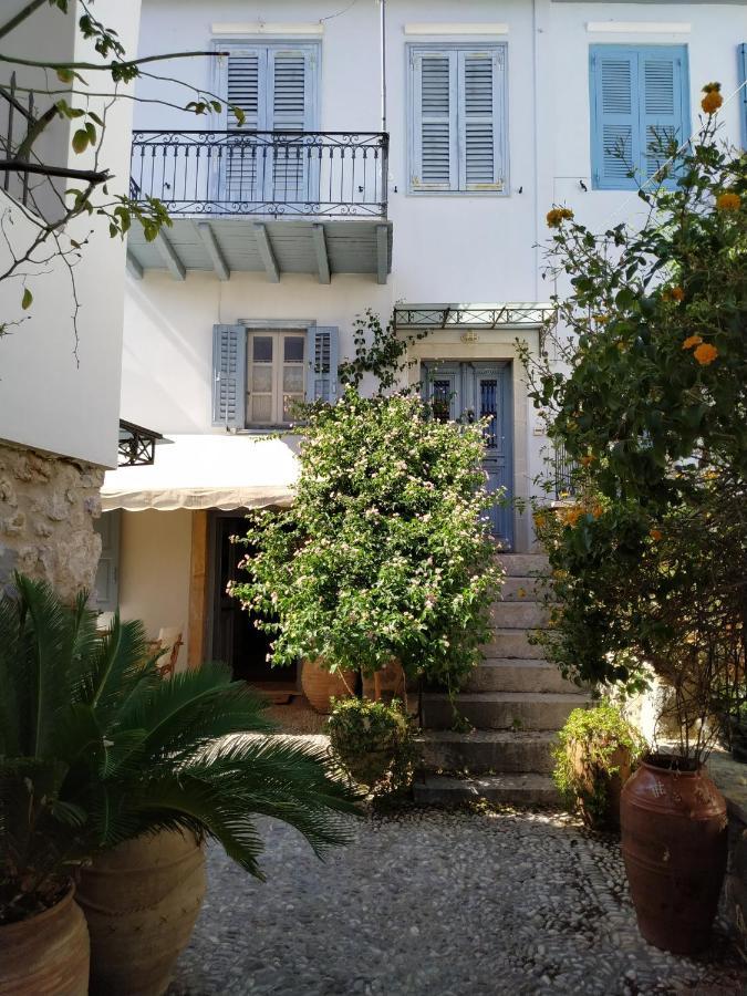 Liknon Guesthouse Villa Galaxídhion Dış mekan fotoğraf